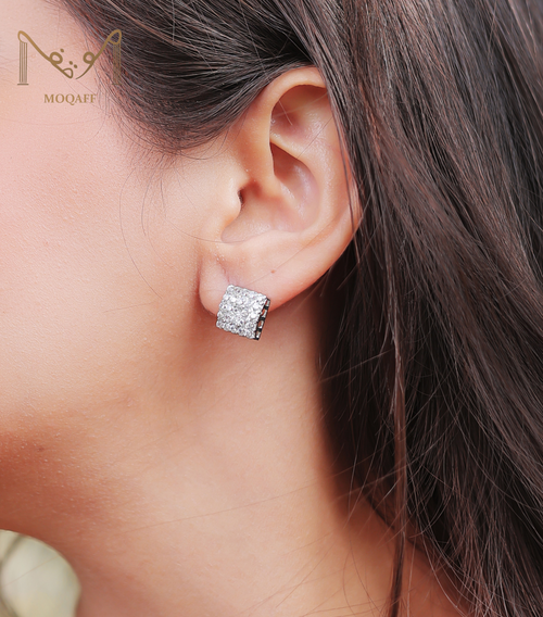 Andaaz Studs